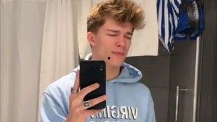 解说吃瓜娱乐圈的小说,娱乐圈幕后风云录  第2张