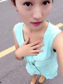 陈紫资料,才华横溢的歌手，音乐之路的璀璨星辰  第2张